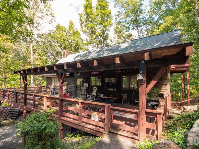 159 Winding Way Drive, Franklin, NC 28734.  MLS# CAR4431633, YatesRealty ID 55184. 