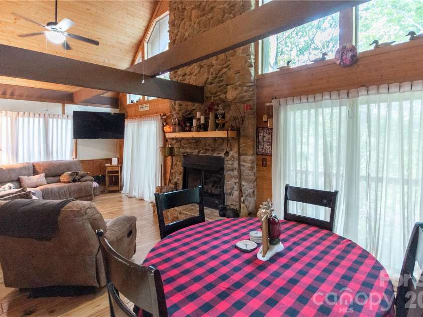 159 Winding Way Drive, Franklin, NC 28734.  MLS# CAR4431633, YatesRealty ID 55184. 