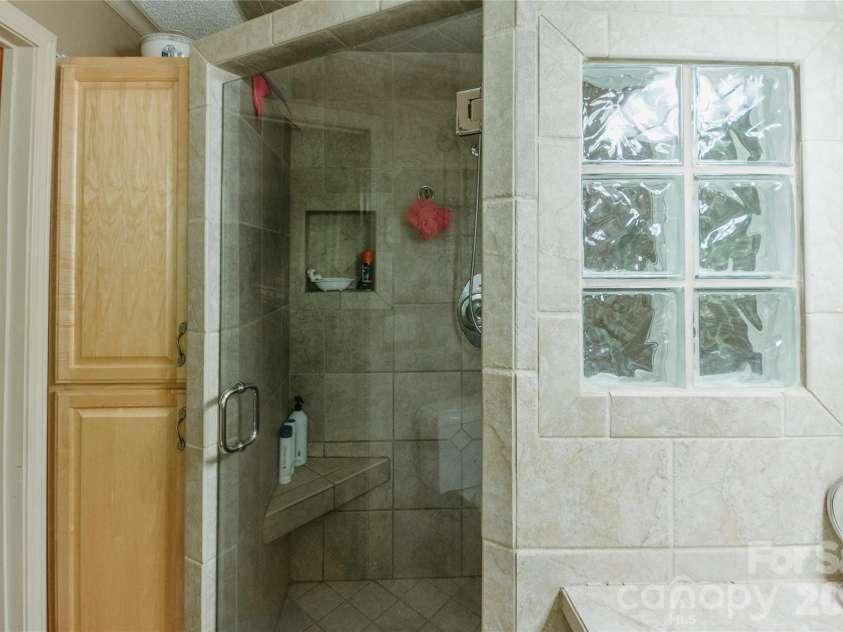 159 Winding Way Drive, Franklin, NC 28734.  MLS# CAR4431633, YatesRealty ID 55184. 