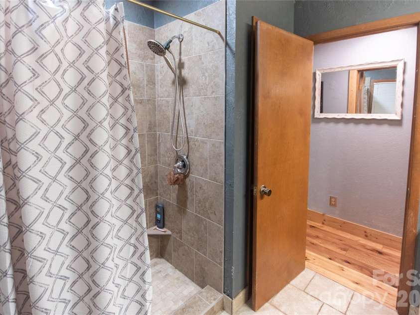 159 Winding Way Drive, Franklin, NC 28734.  MLS# CAR4431633, YatesRealty ID 55184. 