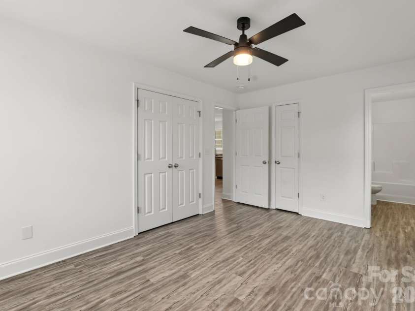 1334 Flint Hill Street, Rock Hill, SC 29730.  MLS# CAR4430521, YatesRealty ID 55187. 