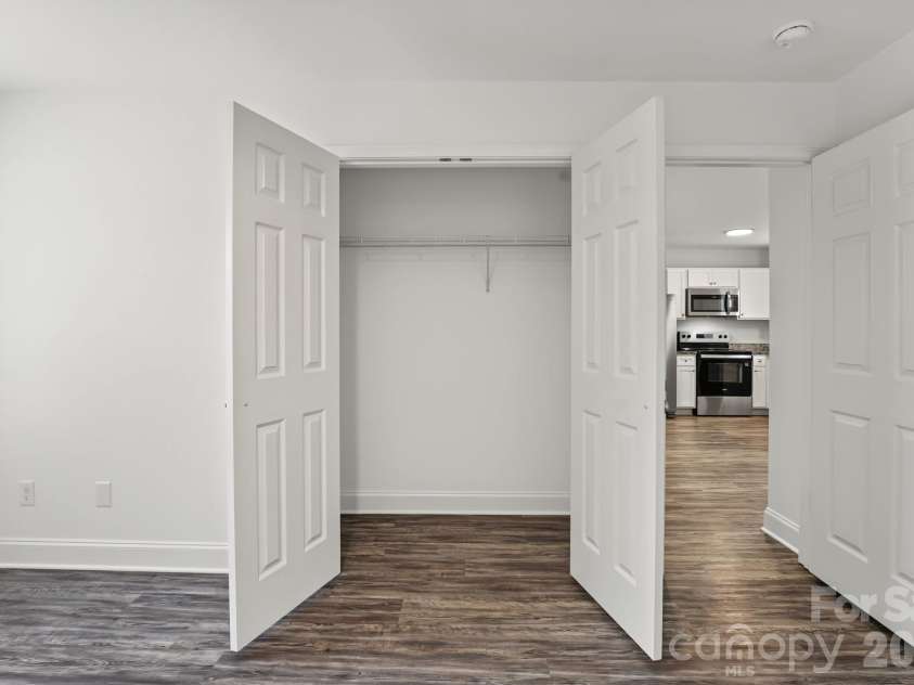 1334 Flint Hill Street, Rock Hill, SC 29730.  MLS# CAR4430521, YatesRealty ID 55187. 