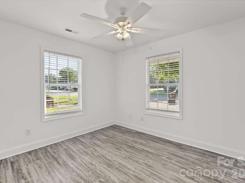 1334 Flint Hill Street, Rock Hill, SC 29730.  MLS# CAR4430521, YatesRealty ID 55187. 