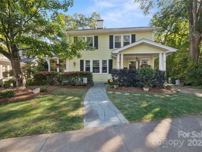 311 6th Avenue, Gastonia, NC 28052.  MLS# CAR4305304, YatesRealty ID 5519. 