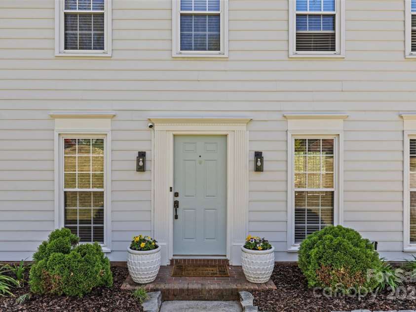 9637 Stoney Hill Lane, Charlotte, NC 28277.  MLS# CAR4242070, YatesRealty ID 5519. 