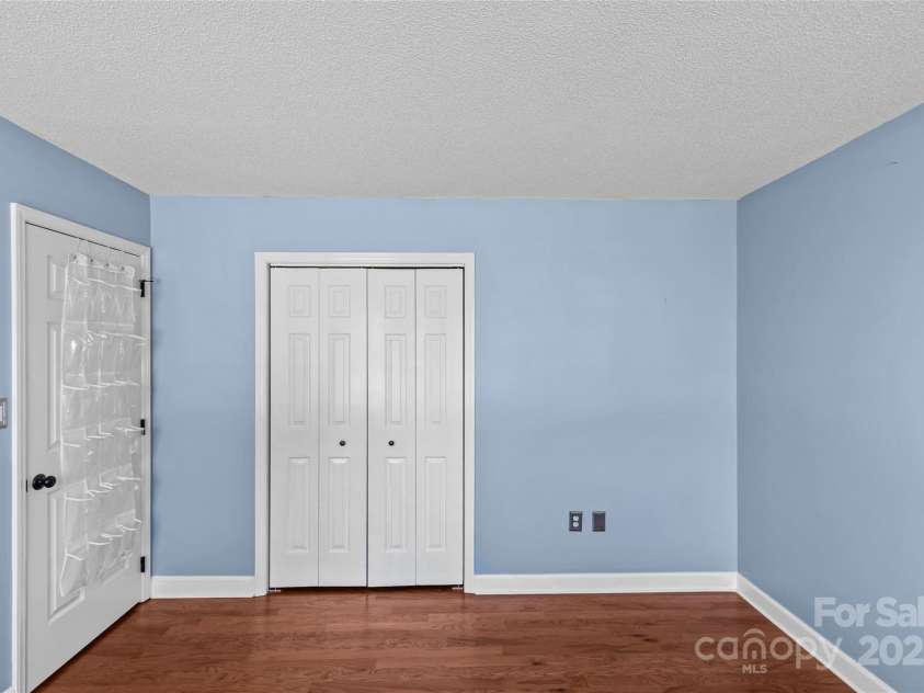 9637 Stoney Hill Lane, Charlotte, NC 28277.  MLS# CAR4242070, YatesRealty ID 5519. 