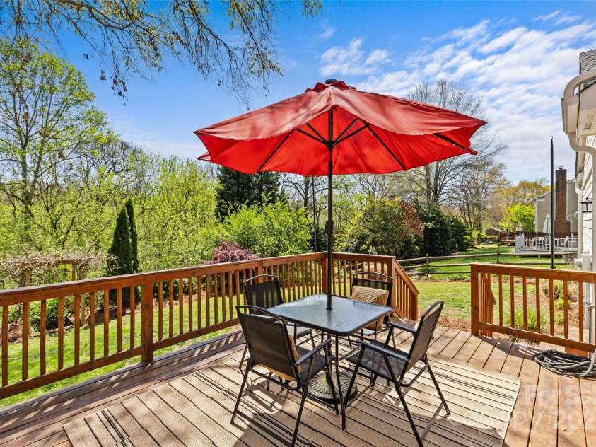 9637 Stoney Hill Lane, Charlotte, NC 28277.  MLS# CAR4242070, YatesRealty ID 5519. 