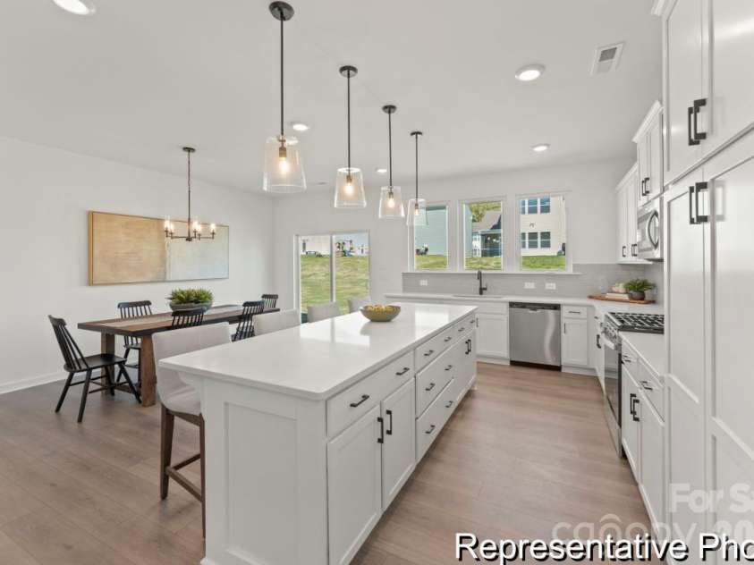 4689 Monterrico Drive, Lancaster, SC 29720.  MLS# CAR4432278, YatesRealty ID 55190. 