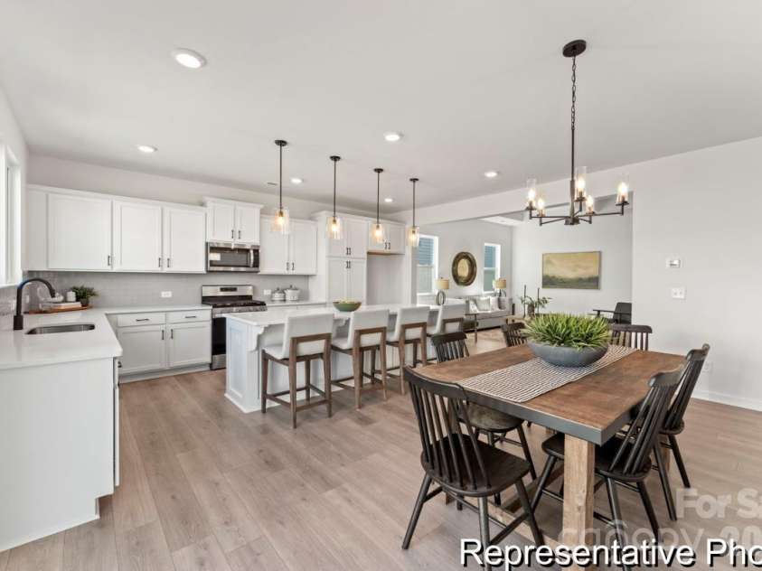4689 Monterrico Drive, Lancaster, SC 29720.  MLS# CAR4432278, YatesRealty ID 55190. 
