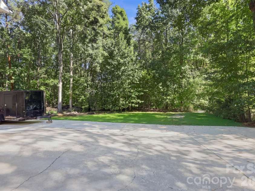 6227 Winds Court, Clover, SC 29710.  MLS# CAR4427648, YatesRealty ID 55192. 