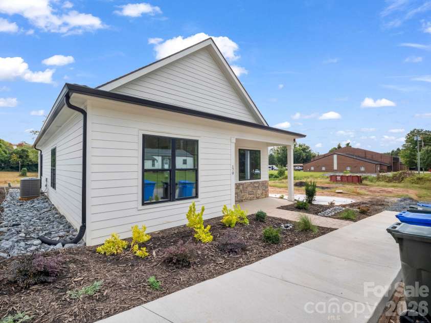 170 Mitchell Street, Rutherfordton, NC 28139.  MLS# CAR4432285, YatesRealty ID 55193. 