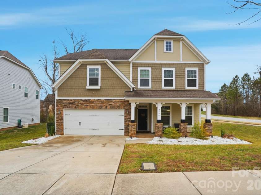 2604 Logan Caroline Lane, Monroe, NC 28110.  MLS# CAR4333844, YatesRealty ID 55194. 