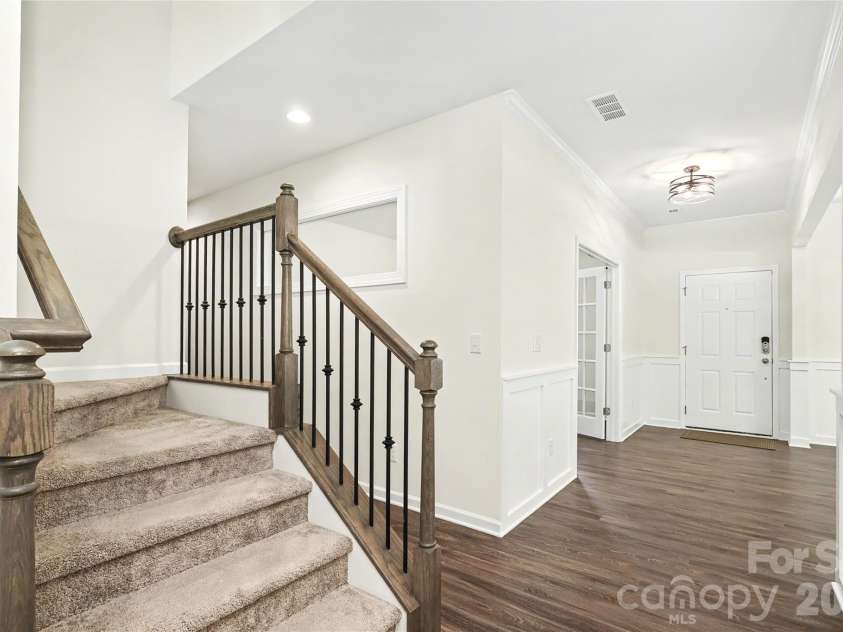 7420 Tullamore Glen Drive, Huntersville, NC 28078.  MLS# CAR4431283, YatesRealty ID 55195. 