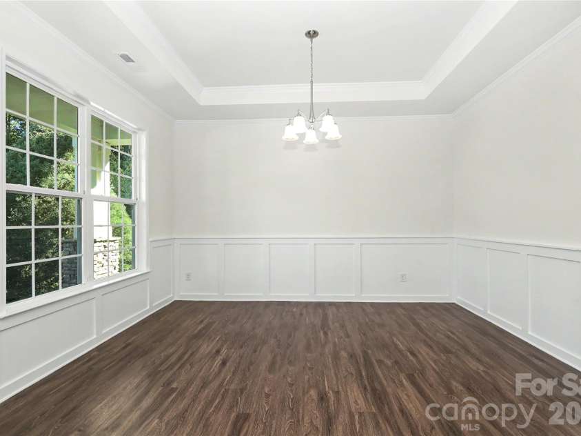 7420 Tullamore Glen Drive, Huntersville, NC 28078.  MLS# CAR4431283, YatesRealty ID 55195. 