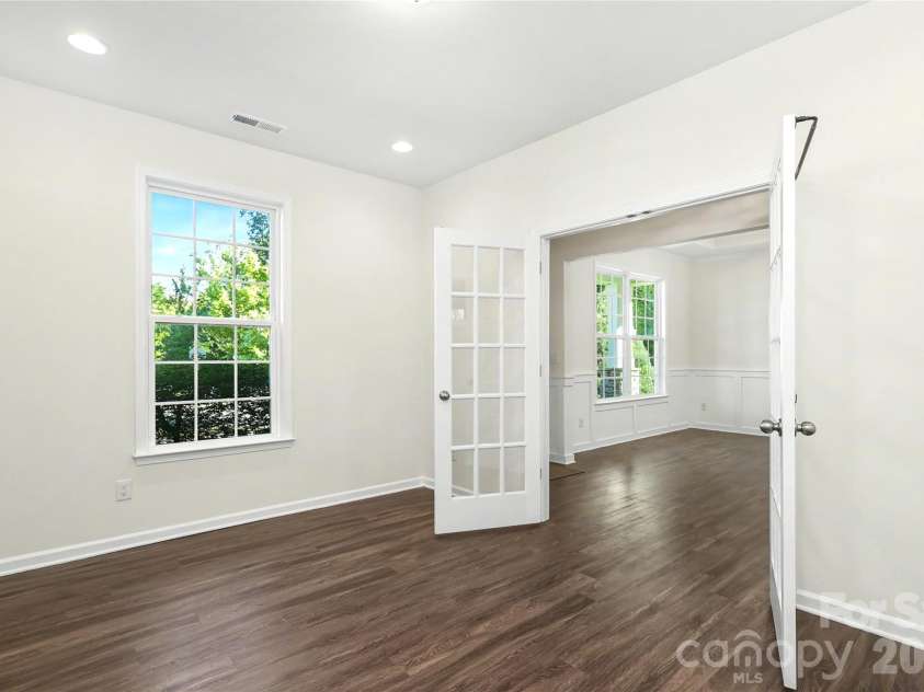 7420 Tullamore Glen Drive, Huntersville, NC 28078.  MLS# CAR4431283, YatesRealty ID 55195. 
