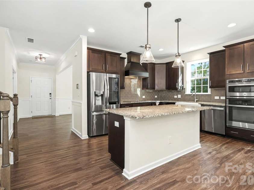 7420 Tullamore Glen Drive, Huntersville, NC 28078.  MLS# CAR4431283, YatesRealty ID 55195. 