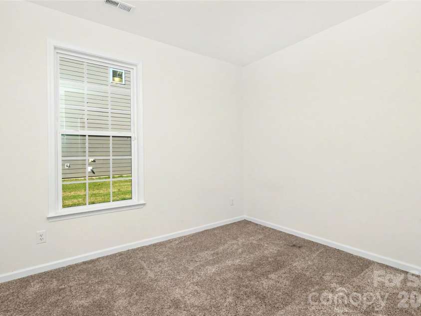7420 Tullamore Glen Drive, Huntersville, NC 28078.  MLS# CAR4431283, YatesRealty ID 55195. 