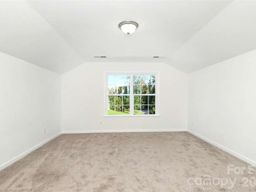 7420 Tullamore Glen Drive, Huntersville, NC 28078.  MLS# CAR4431283, YatesRealty ID 55195. 