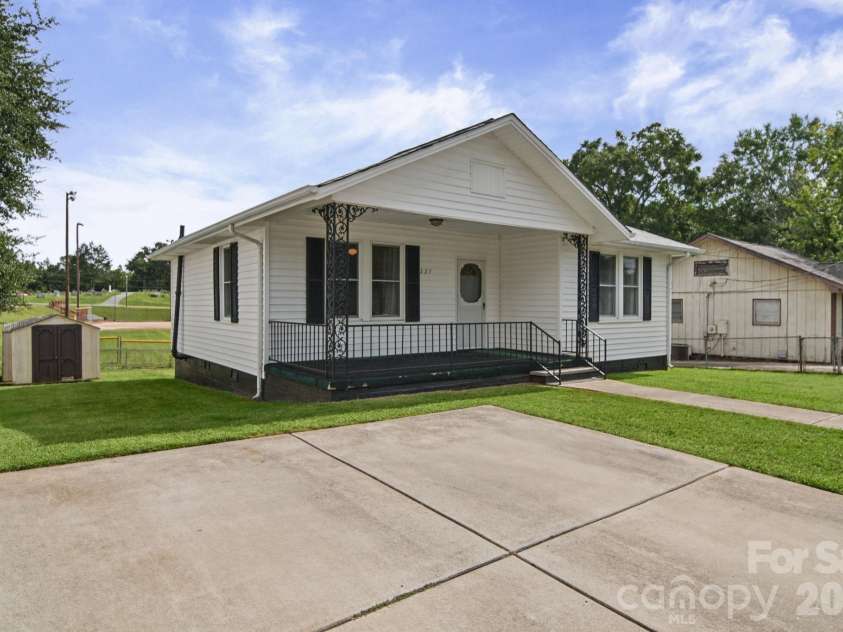 227 School Street, High Shoals, NC 28012.  MLS# CAR4431747, YatesRealty ID 55196. 