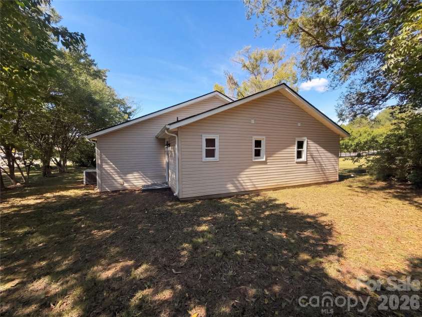 232 River Street, Mount Holly, NC 28120.  MLS# CAR4432297, YatesRealty ID 55197. 