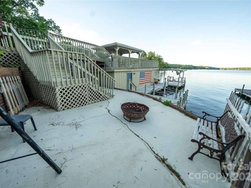 24264 Strand Drive, Albemarle, NC 28001.  MLS# CAR4257779, YatesRealty ID 552. 