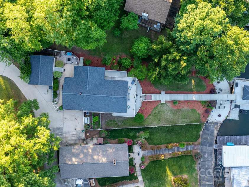 24264 Strand Drive, Albemarle, NC 28001.  MLS# CAR4257779, YatesRealty ID 552. 