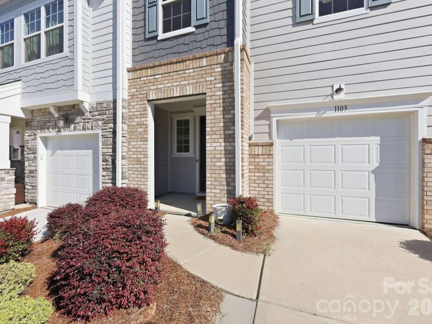 1103 Grays Mill Road, Charlotte, NC 28215.  MLS# CAR4392457, YatesRealty ID 5520. 