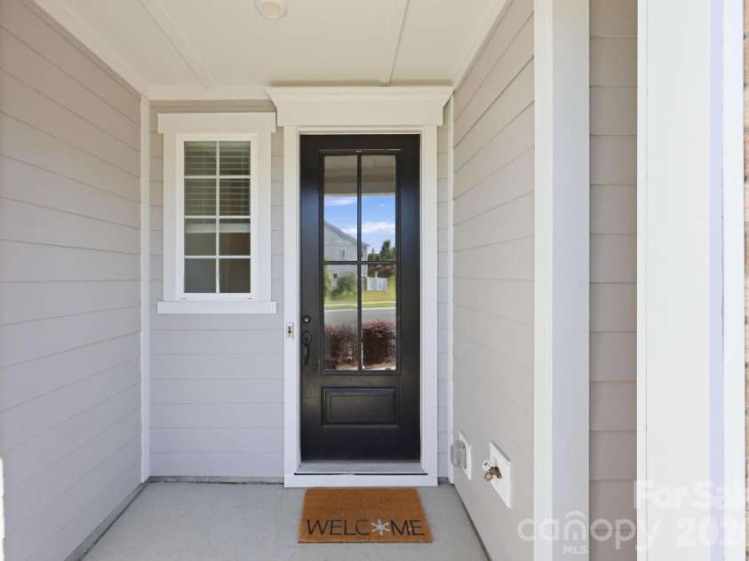 1103 Grays Mill Road, Charlotte, NC 28215.  MLS# CAR4392457, YatesRealty ID 5520. 