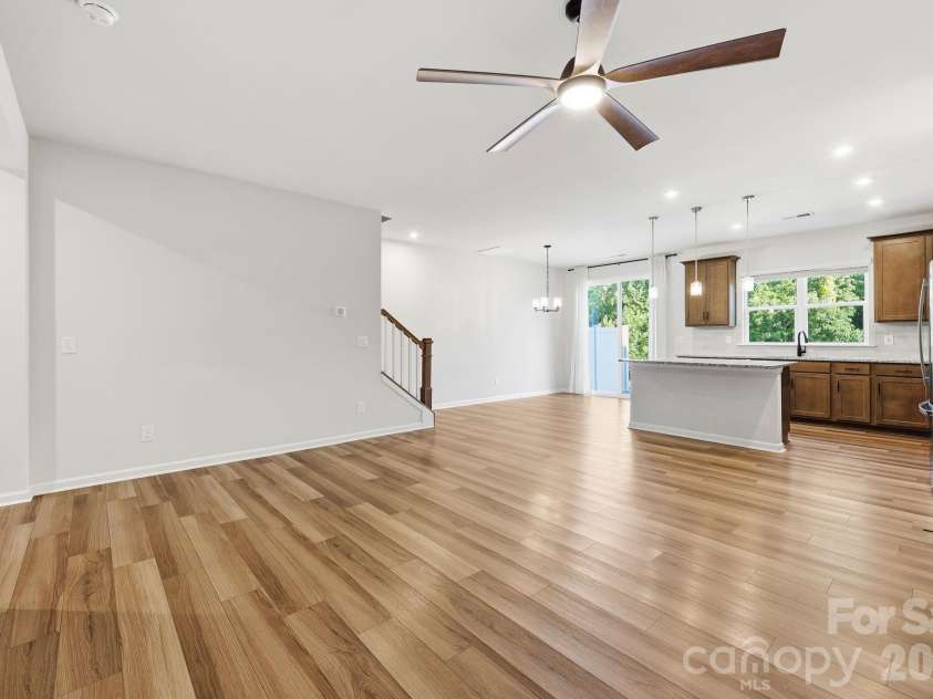 1103 Grays Mill Road, Charlotte, NC 28215.  MLS# CAR4392457, YatesRealty ID 5520. 