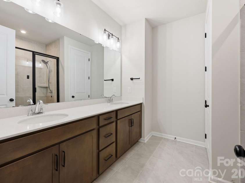 1103 Grays Mill Road, Charlotte, NC 28215.  MLS# CAR4392457, YatesRealty ID 5520. 