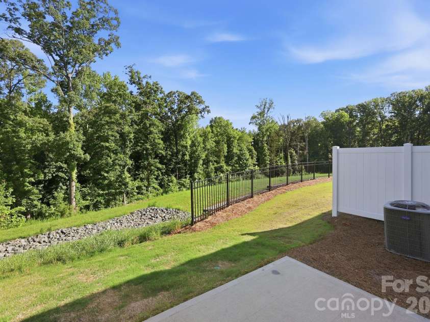 1103 Grays Mill Road, Charlotte, NC 28215.  MLS# CAR4392457, YatesRealty ID 5520. 