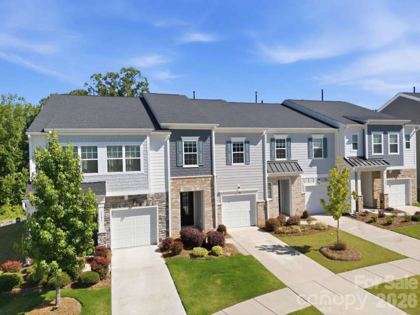 1103 Grays Mill Road, Charlotte, NC 28215.  MLS# CAR4392457, YatesRealty ID 5520. 