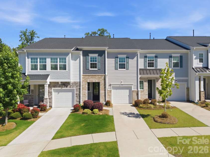 1103 Grays Mill Road, Charlotte, NC 28215.  MLS# CAR4392457, YatesRealty ID 5520. 