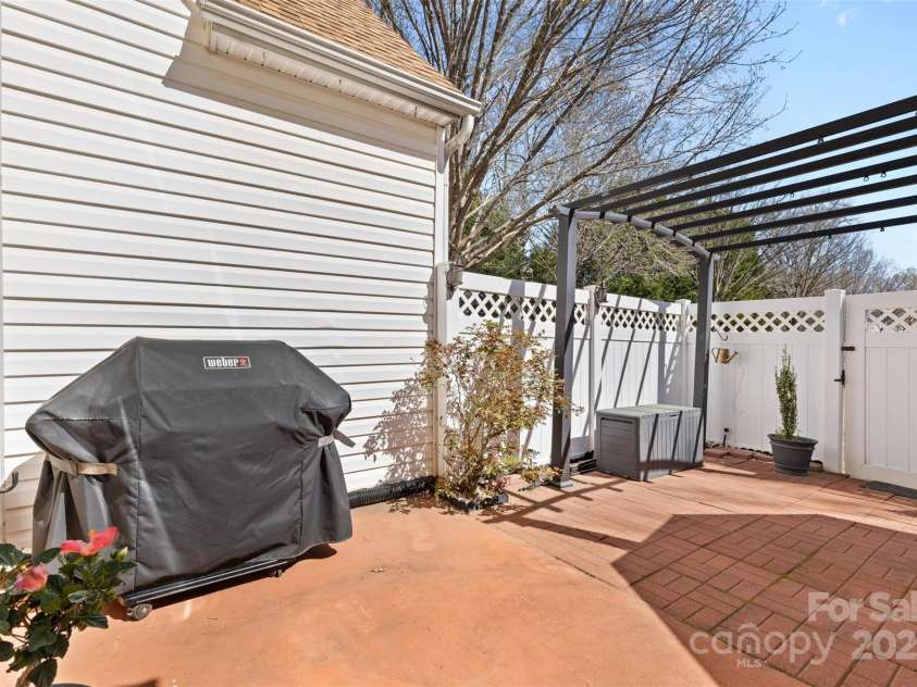11507 Rabbit Ridge Road, Charlotte, NC 28270.  MLS# CAR4240911, YatesRealty ID 5520. 