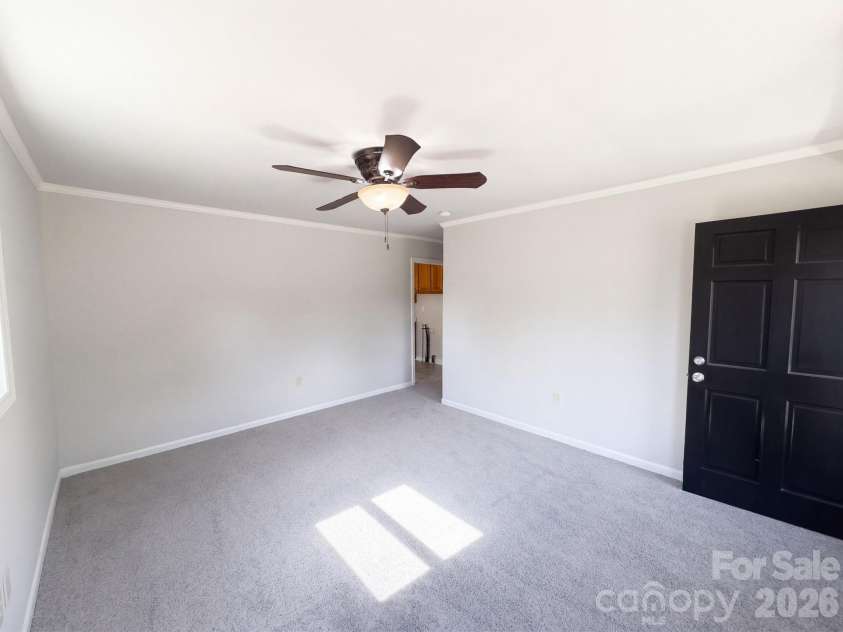 264 Crowell Drive, Concord, NC 28025.  MLS# CAR4432311, YatesRealty ID 55200. 