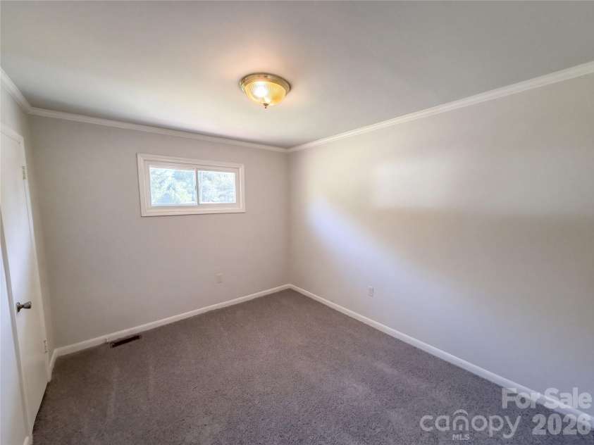 264 Crowell Drive, Concord, NC 28025.  MLS# CAR4432311, YatesRealty ID 55200. 