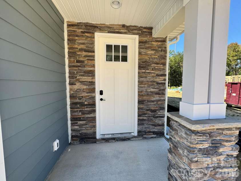 13139 Foxberry Road, Charlotte, NC 28213.  MLS# CAR4432052, YatesRealty ID 55201. Front porch