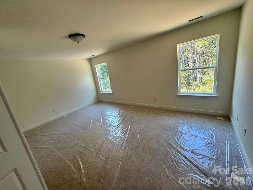13139 Foxberry Road, Charlotte, NC 28213.  MLS# CAR4432052, YatesRealty ID 55201. Primary Bedroom