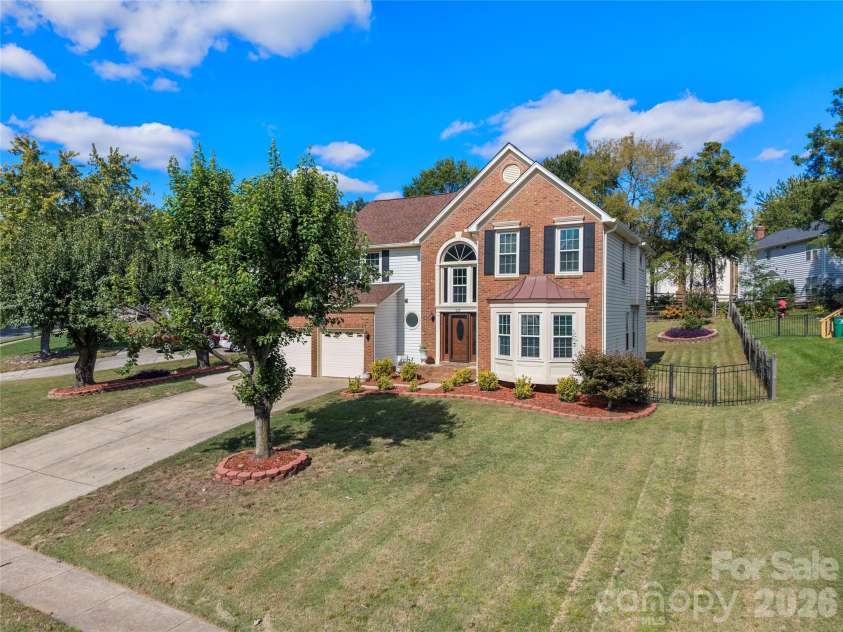 421 Halliwell Street, Charlotte, NC 28262.  MLS# CAR4432300, YatesRealty ID 55204. 