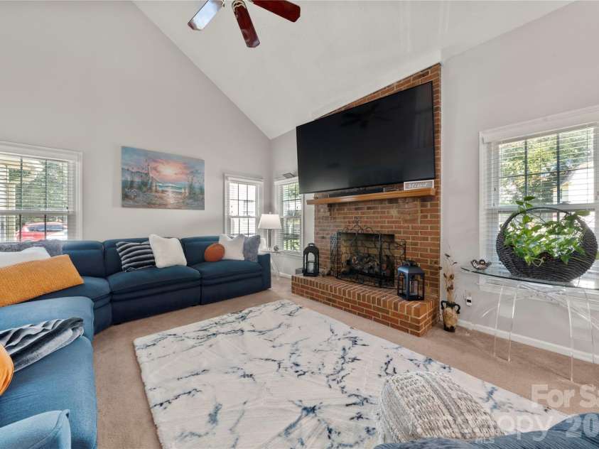 421 Halliwell Street, Charlotte, NC 28262.  MLS# CAR4432300, YatesRealty ID 55204. 