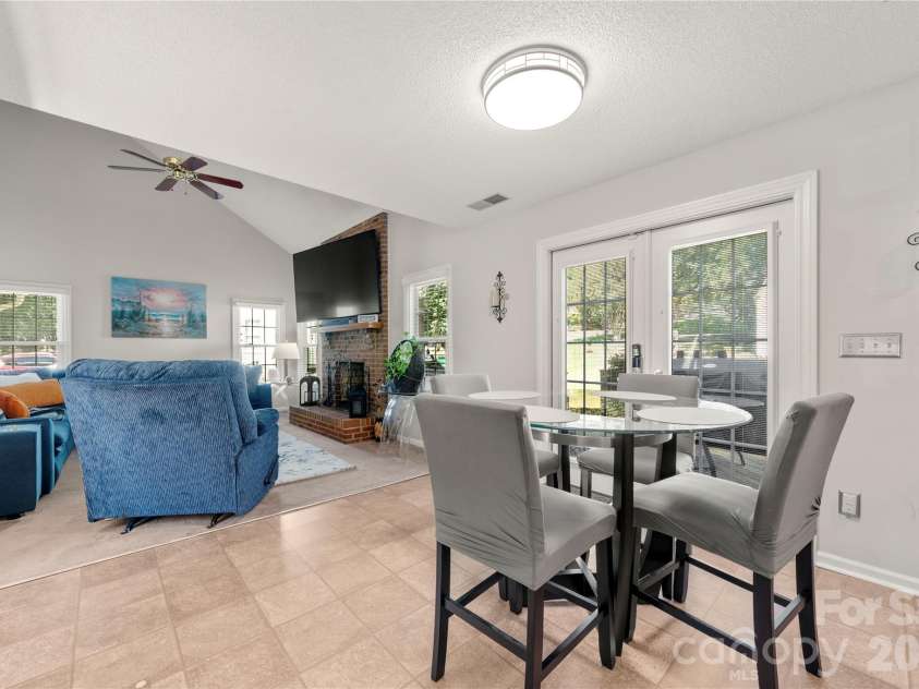 421 Halliwell Street, Charlotte, NC 28262.  MLS# CAR4432300, YatesRealty ID 55204. 