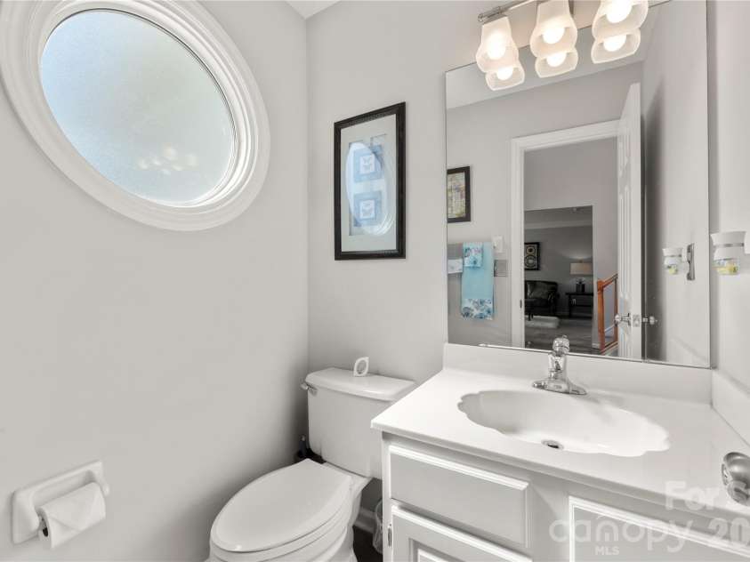 421 Halliwell Street, Charlotte, NC 28262.  MLS# CAR4432300, YatesRealty ID 55204. 