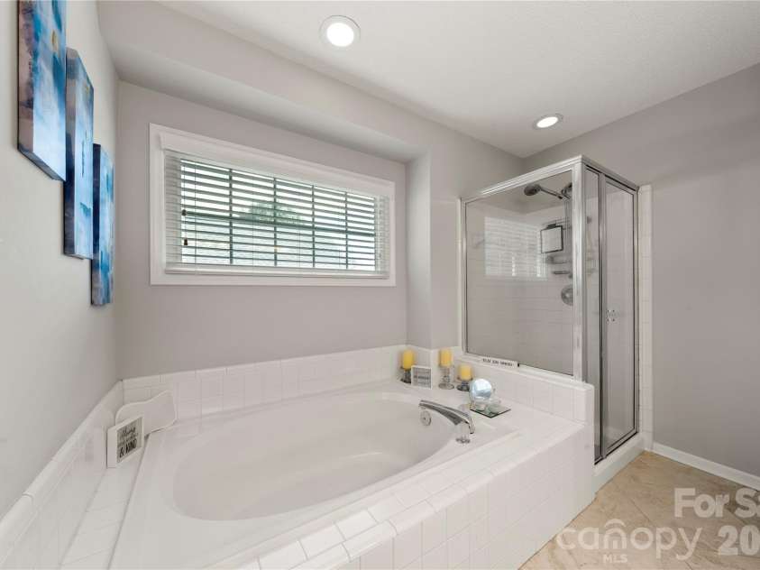 421 Halliwell Street, Charlotte, NC 28262.  MLS# CAR4432300, YatesRealty ID 55204. 