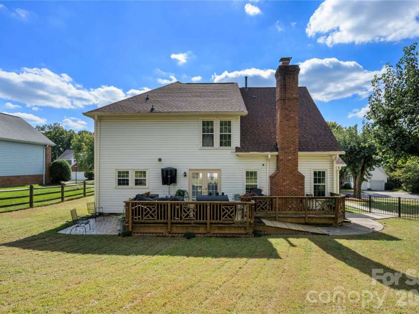 421 Halliwell Street, Charlotte, NC 28262.  MLS# CAR4432300, YatesRealty ID 55204. 