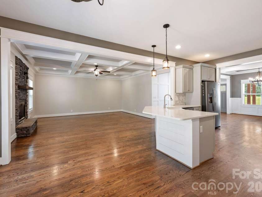 607 Zelkova Street, York, SC 29745.  MLS# CAR4425641, YatesRealty ID 55207. 
