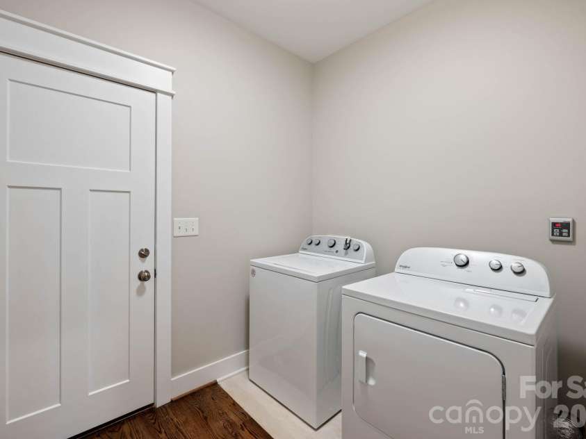 607 Zelkova Street, York, SC 29745.  MLS# CAR4425641, YatesRealty ID 55207. 