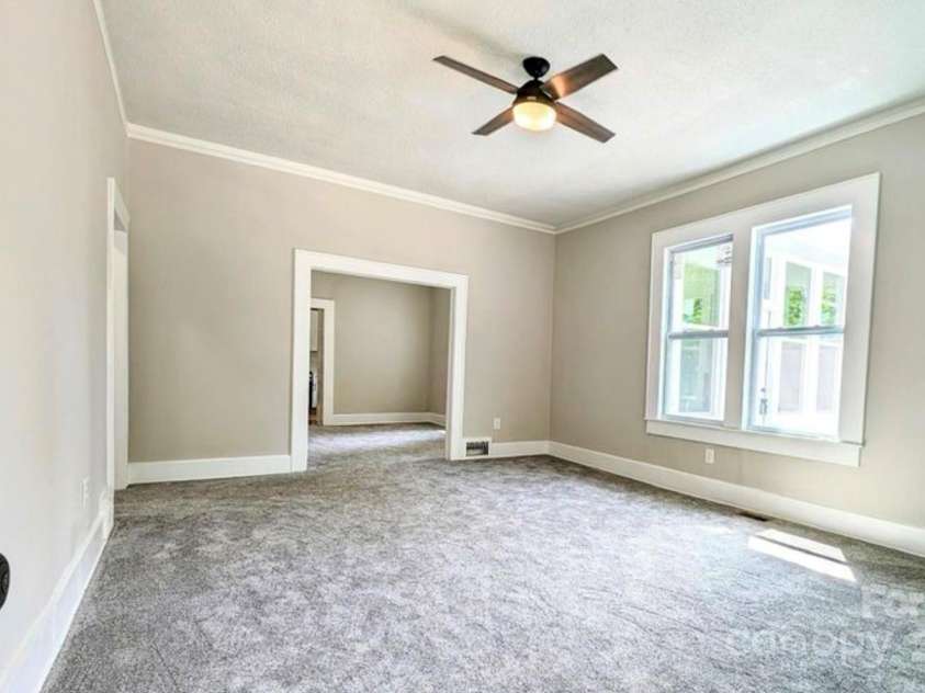 113 Brawley Street, Chester, SC 29706.  MLS# CAR4228176, YatesRealty ID 5521. 