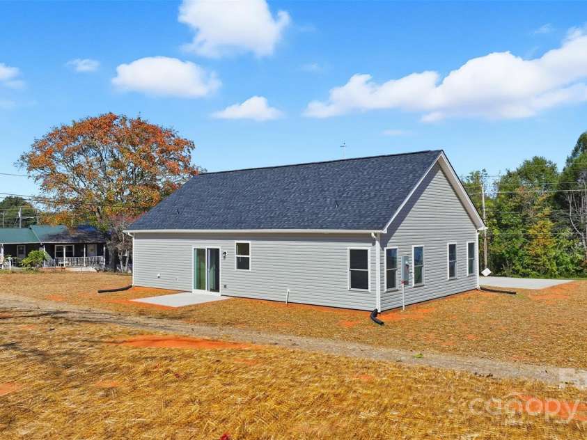 128 Main Street, Granite Falls, NC 28630.  MLS# CAR4317845, YatesRealty ID 5521. 