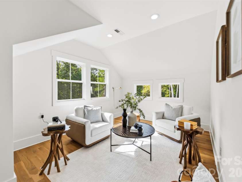 8223 Max Meadows Drive, Charlotte, NC 28227.  MLS# CAR4432295, YatesRealty ID 55214. 