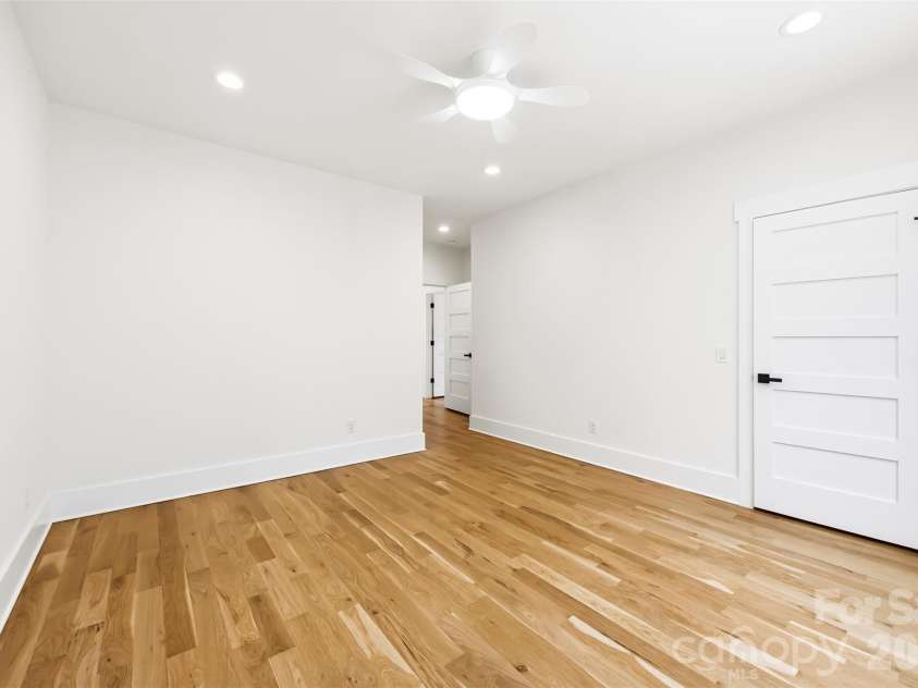 8223 Max Meadows Drive, Charlotte, NC 28227.  MLS# CAR4432295, YatesRealty ID 55214. 